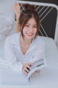 我女朋友的母亲完整视频翻译